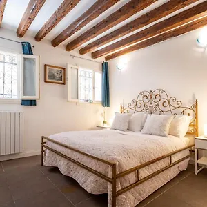 San Giacomo Pied-a-terre House By Wonderful Italy Appartement